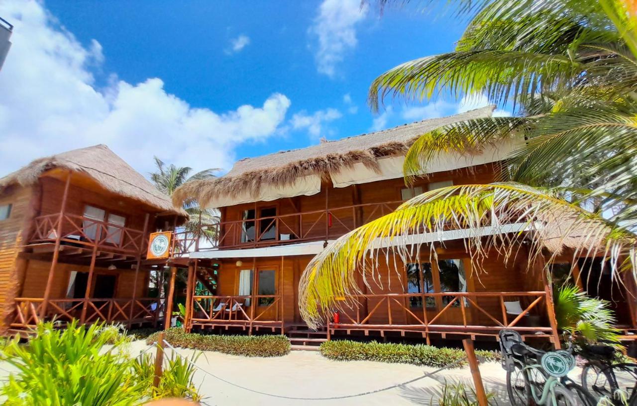 Palmeras De Mahahual Cabanas Extérieur photo