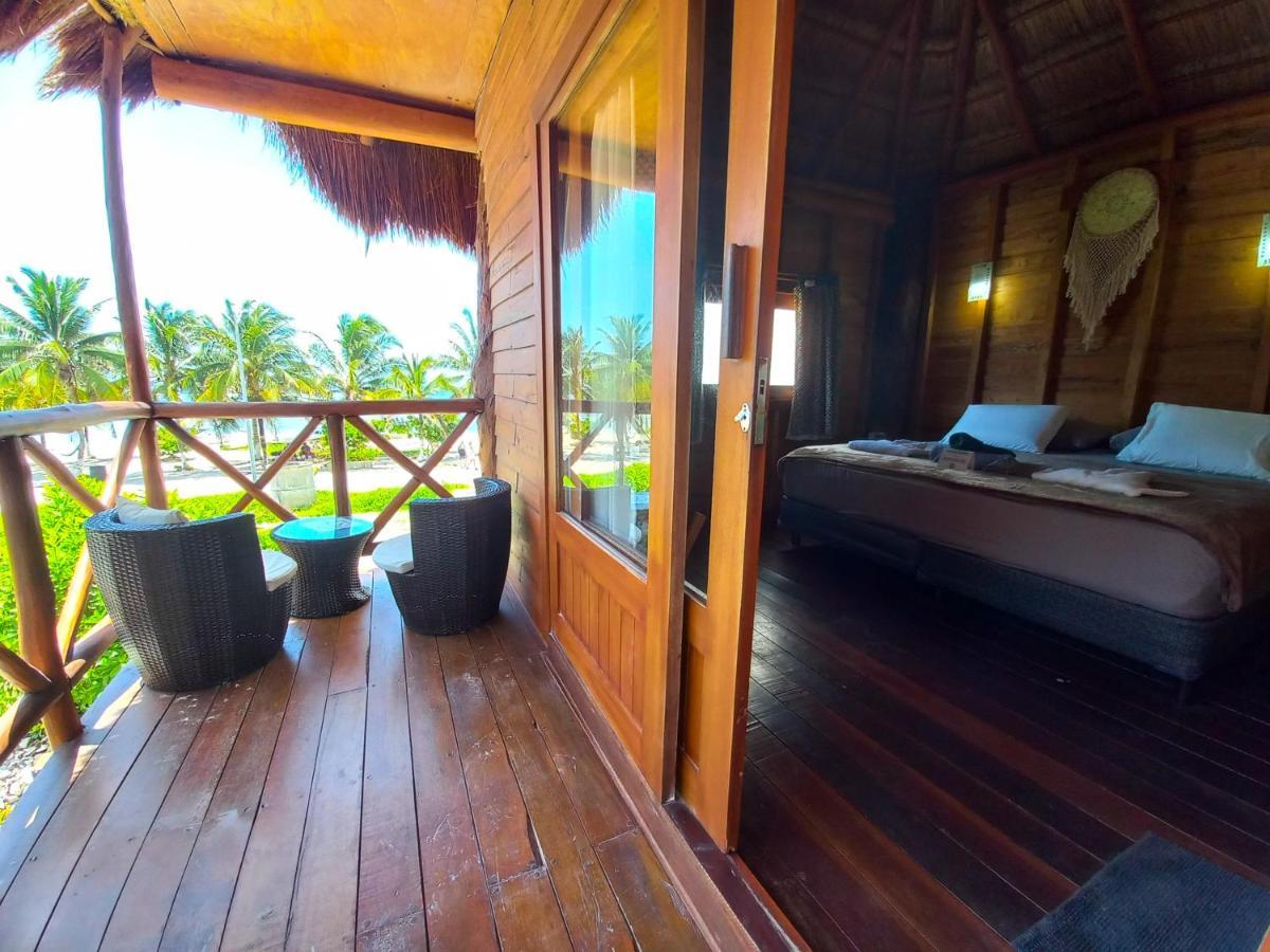 Palmeras De Mahahual Cabanas Extérieur photo